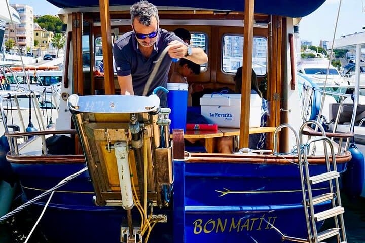 Private excursion on traditional Mallorcan boat