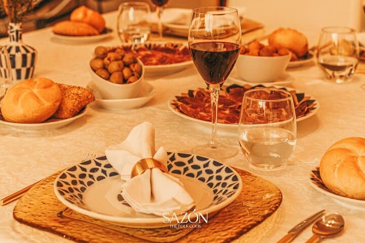 Paella Experience in Granada: eat with a local grandmother