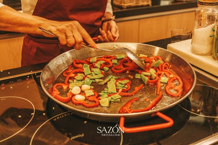 Paella Experience in Granada: eat with a local grandmother