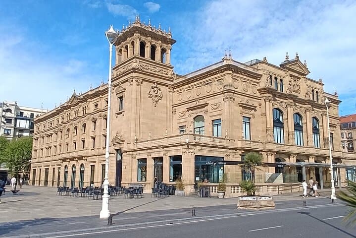 El alma oculta de San Sebastián: Art & Architecture Tour - ESP 8