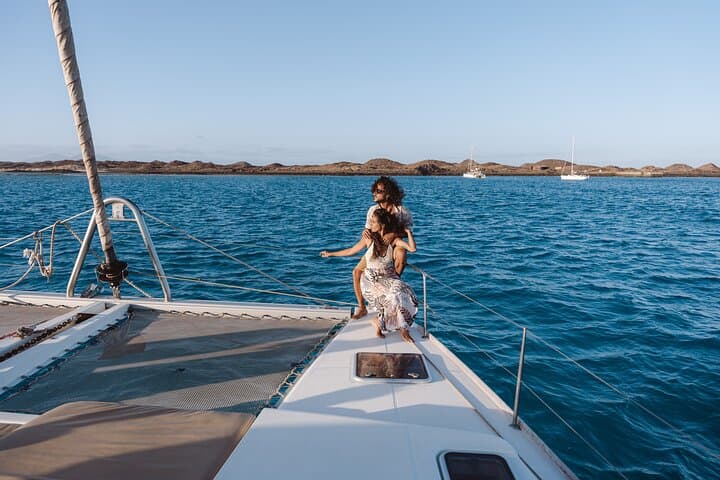 Sunset Luxury Catamaran Tour to Isla de Lobos for Adults Only
