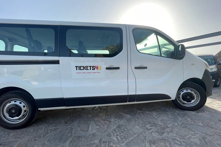 Private transfer from Seville to Lisbon