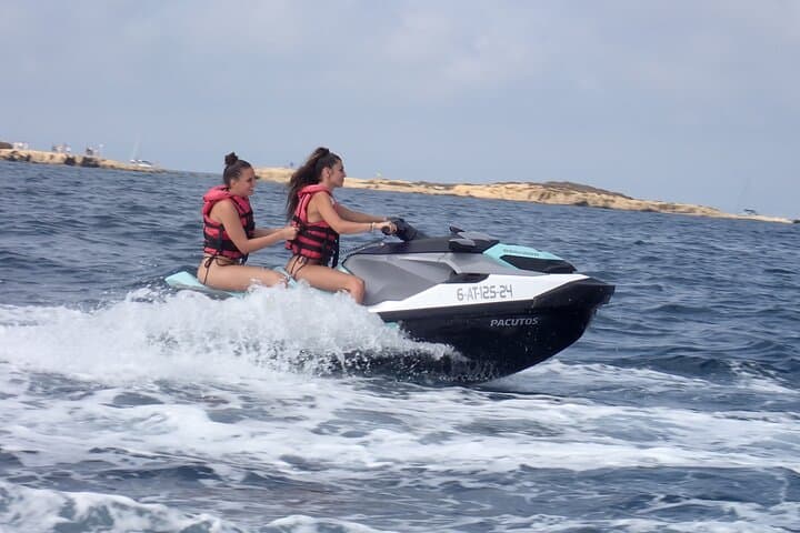 Jet Ski Tour from Alicante to Explore the Coast