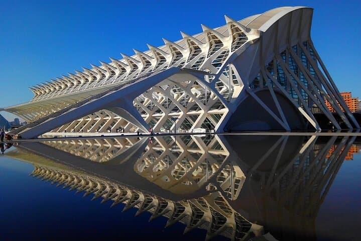 Private Valencia Tour of Highlights and Landmarks