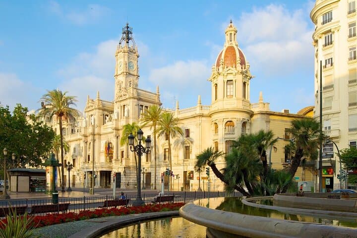 Private Valencia Tour of Highlights and Landmarks