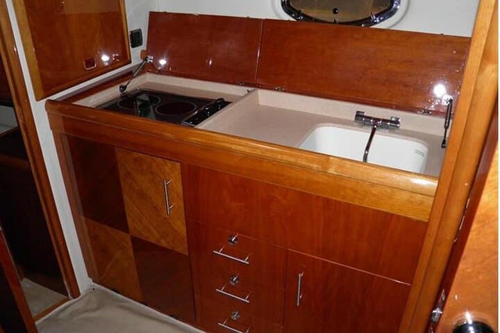 Private Yacht Nirvana Dreams Tour