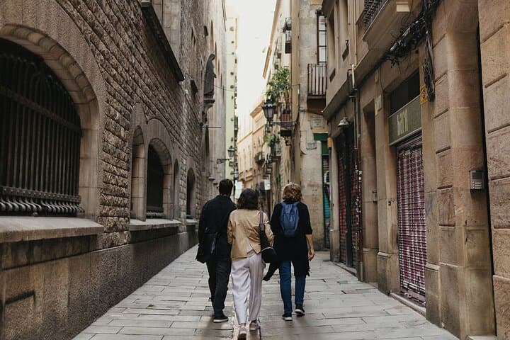 Jewish Heritage Private Tour in Barcelona by Jewish Local Guides