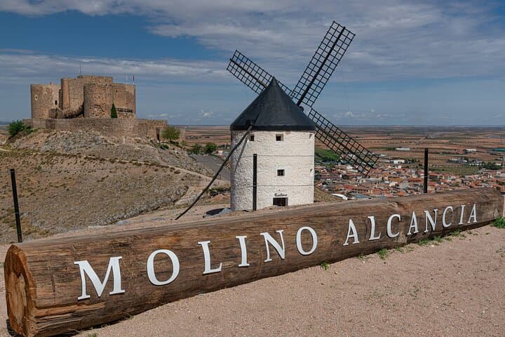 Madrid Private Segovia and La Mancha Windmills Day Trip