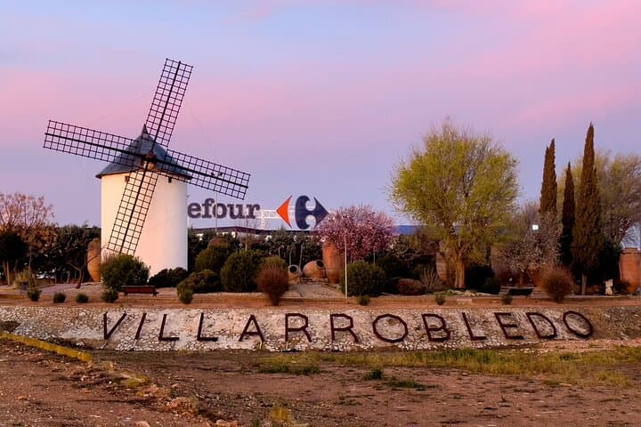 Madrid Private Segovia and La Mancha Windmills Day Trip
