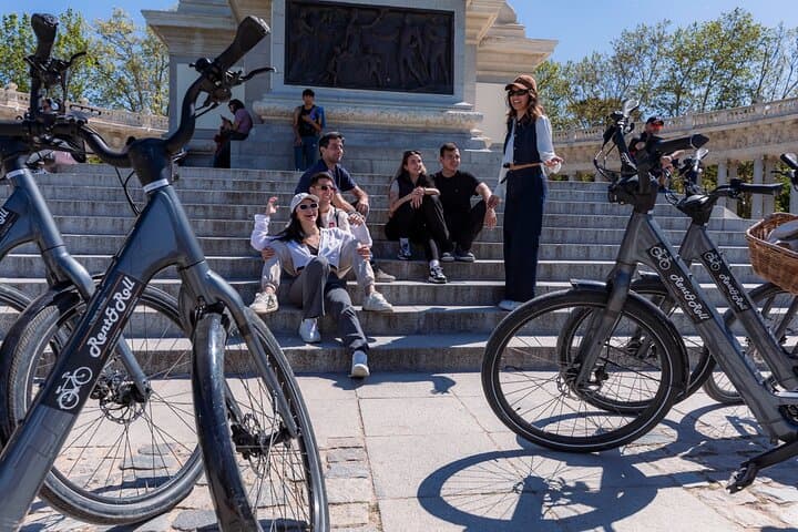 Self Guided Bike Tour at The Retiro Park at Your Own Pace