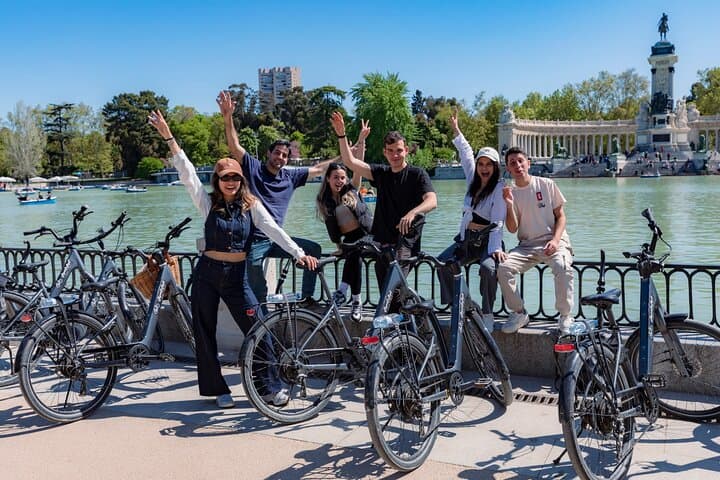 Self Guided Bike Tour at The Retiro Park at Your Own Pace