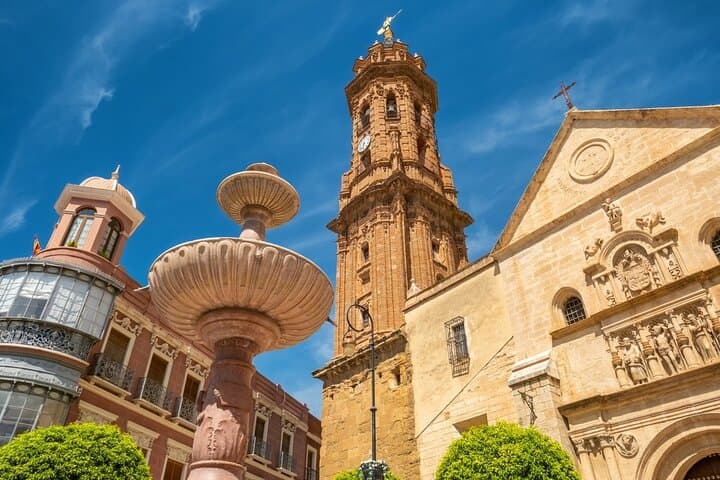 From Málaga: Antequera & El Torcal Private DayTrip