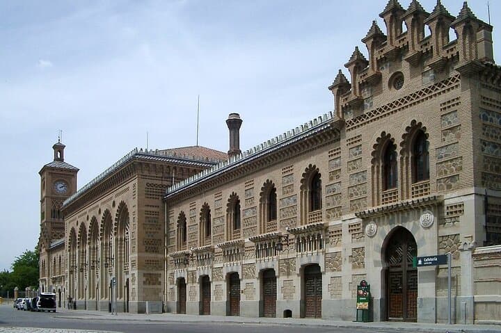 Private Transfer to Toledo or Segovia from Madrid
