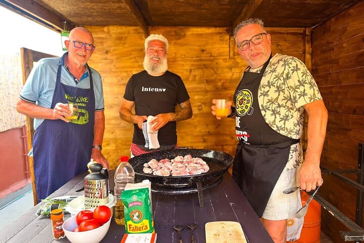 Experience the Art of Authentic Valencian Paella