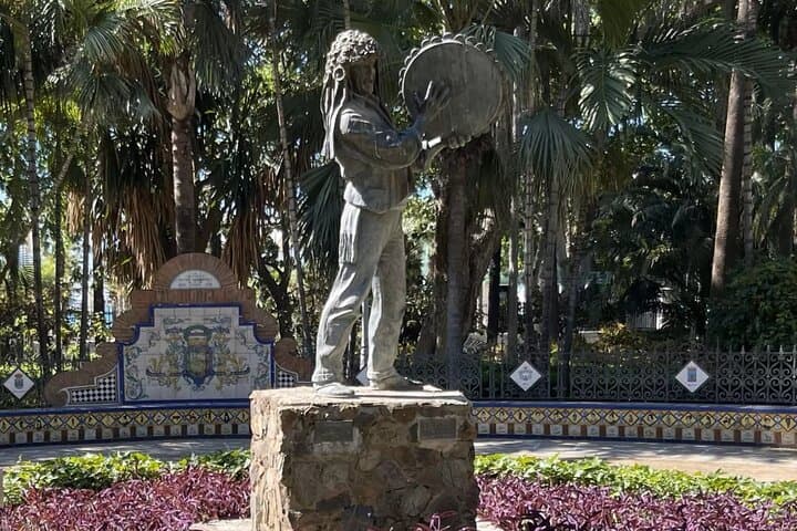 Self-Guided Modern Málaga: Two Centuries of Tragedy and Triumph