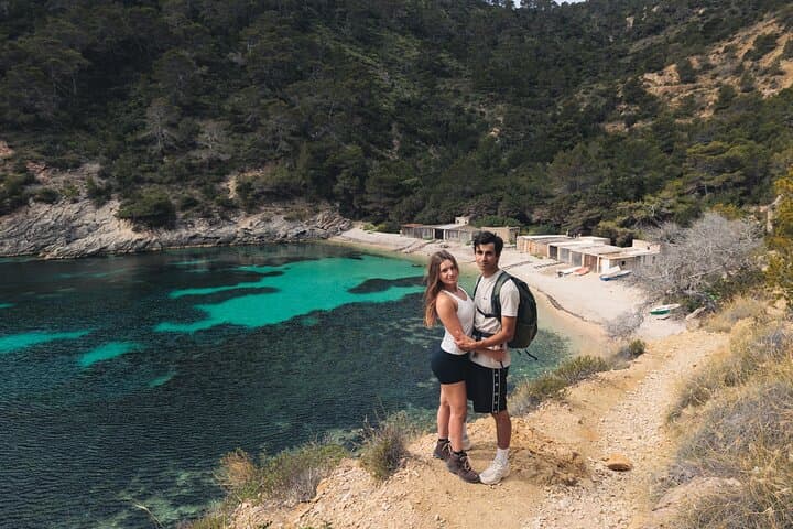 Crystal clear cove - Snorkeling