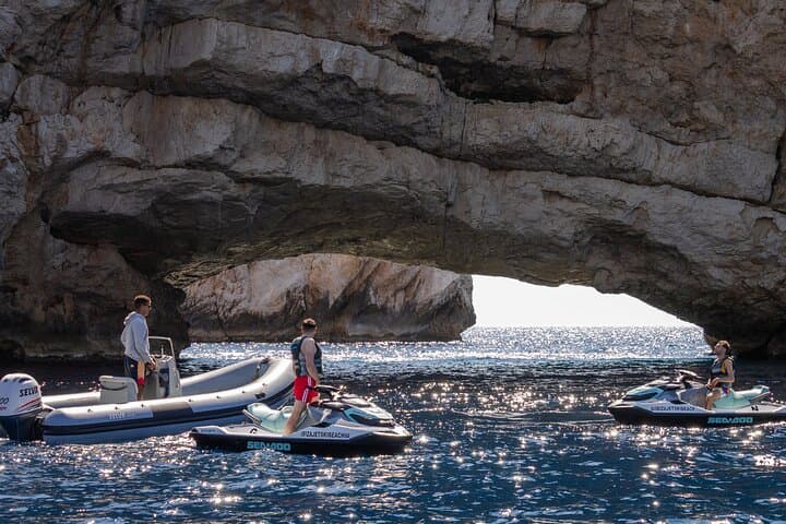 Excursion to Isla Margarita by Jet Ski From San Antonio
