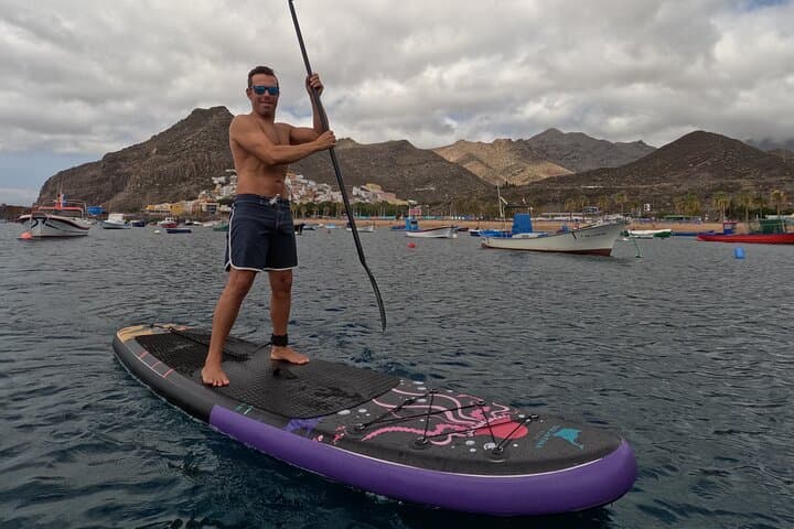Paddle surfing EN Las Teresitas