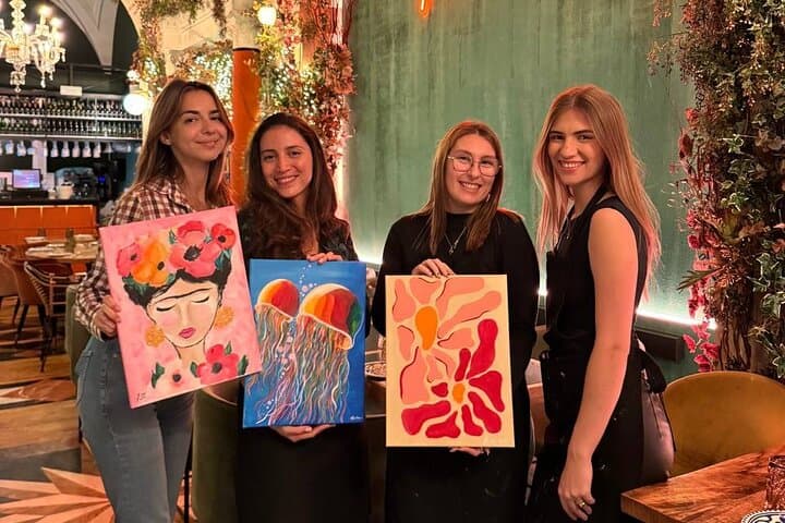 Art Party: Paint, Sip and Fun in Alicante