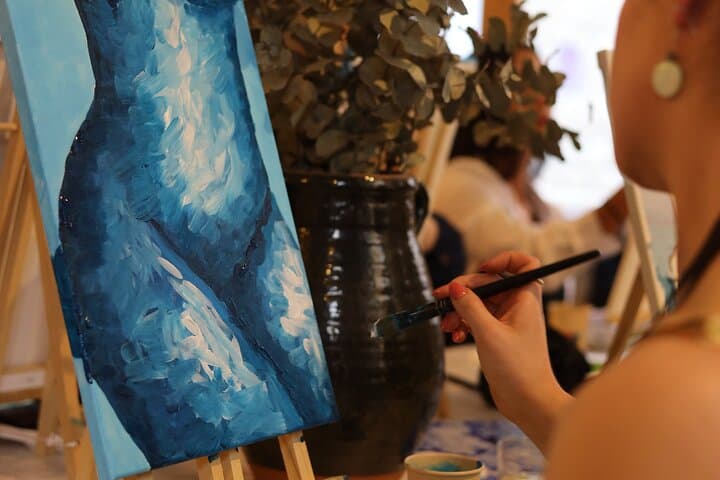 Art Party: Paint, Sip and Fun in Alicante