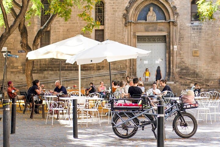 Barcelona: a cultural riddle route in popular El Born quarter