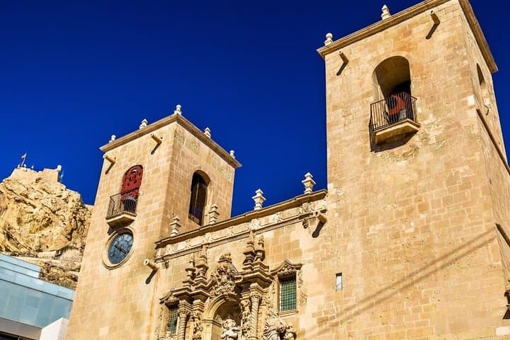 Walking Tour of Alicante: 12 Hidden Gems with a Local Guide