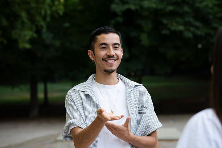 Salsa and Bachata Class in El Retiro park