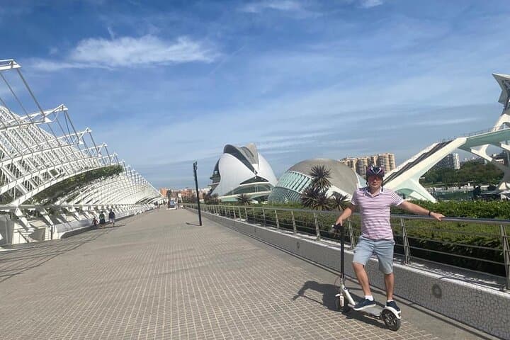 Ride Valencia with Ease