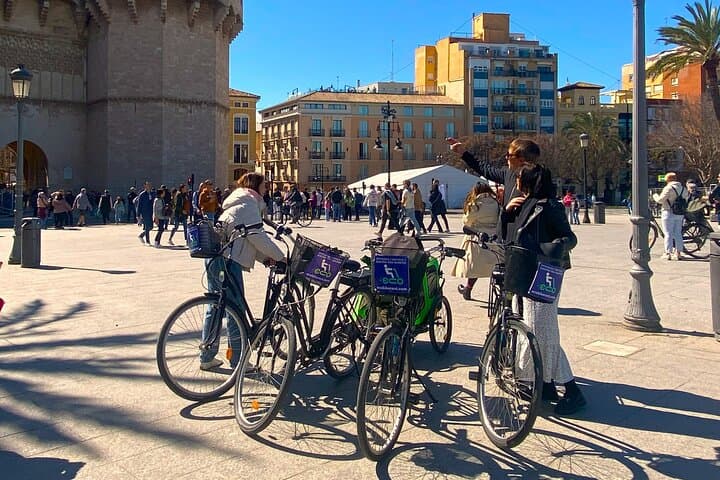 Discover Old Valencia by Electric Bike