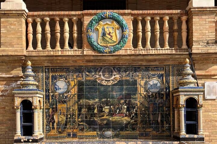 Seville’s Plaza de España: A Self-Guided Tour