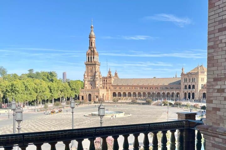 Seville’s Plaza de España: A Self-Guided Tour