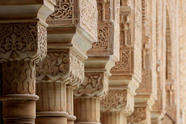 Guided Alhambra Tour with Official Tickets