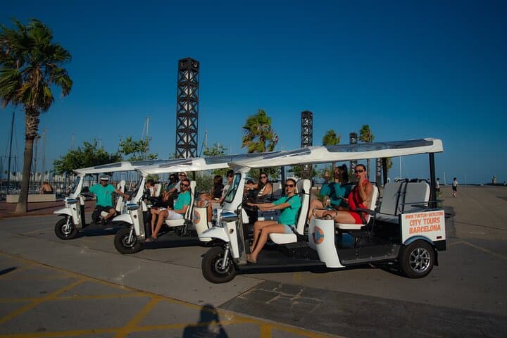 Official Tuk Tuk BCN l Barcelona 2 Hours City Tour