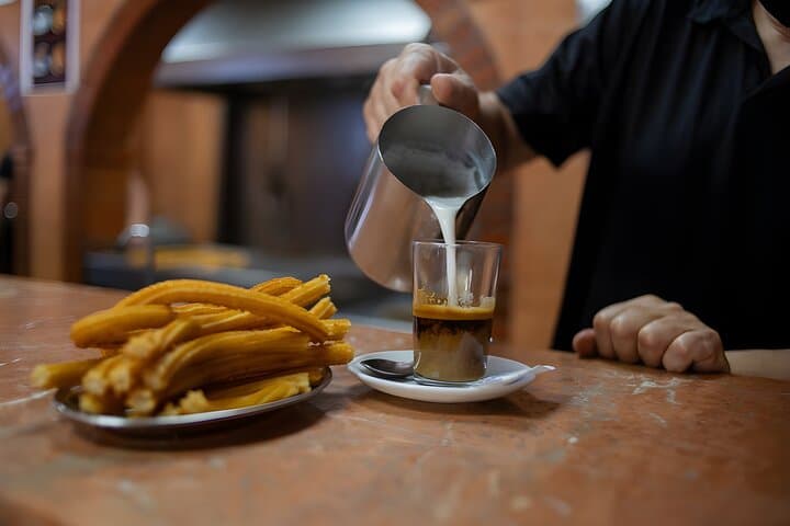 Traditional Spanish Breakfast Experience in Seville