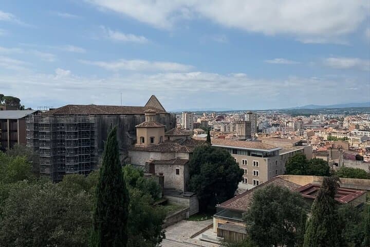 Private Girona & Dalí Museum Day Trip by High-Speed Train