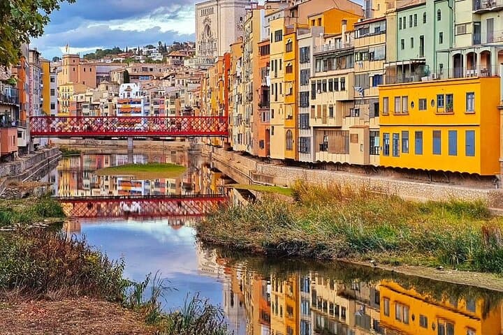 Private Girona & Dalí Museum Day Trip by High-Speed Train