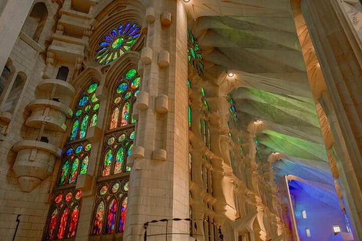 Private Sagrada Familia Guided Tour