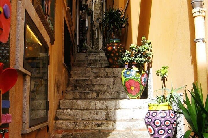Torremolinos with Picasso Clues Self Guided Treasure Hunt