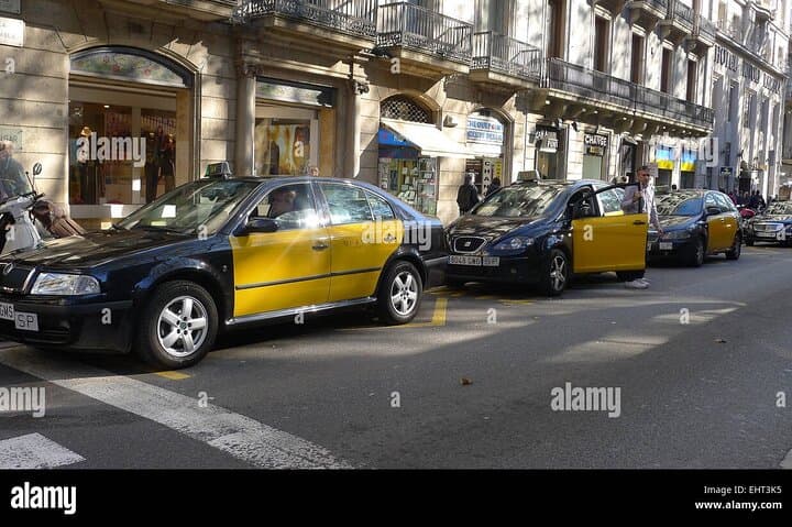 24 Hour Private Transfer from Barcelona Airport to City Centre