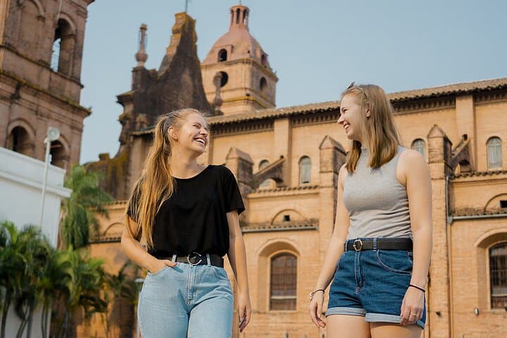 Hello Toledo: Private 2-Hour Intro City Walk with Local Guide
