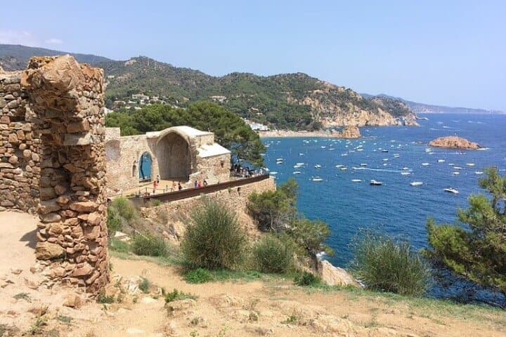 From Barcelona: Tossa de Mar Coastal Path, Boat and Costa Brava