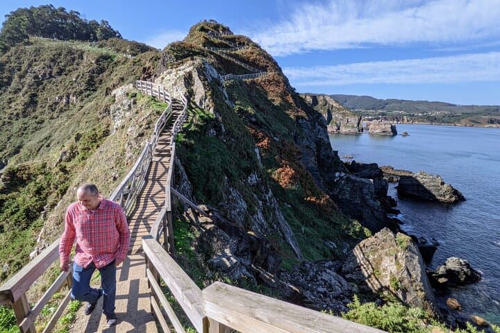 All Inclusive Private Day Trip Galicia Wine and Sightseeing Tour
