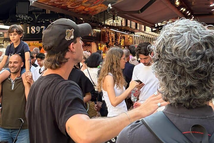 Eat Like a Local in Barcelona: Tapas, Wine & Tradition