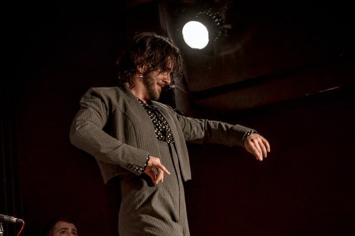 Madrid: Local Flamenco Show at El Cortijo