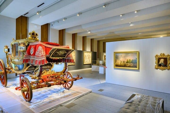 Madrid: Guided Tour of the Royal Collections Gallery