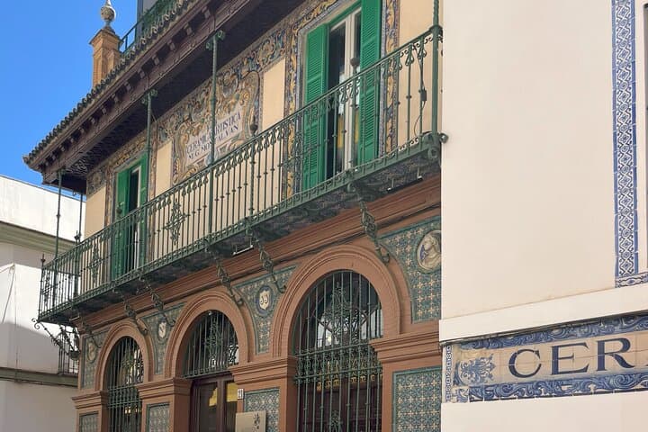 Industry and Artistry in Seville’s Triana: An Audio Tour
