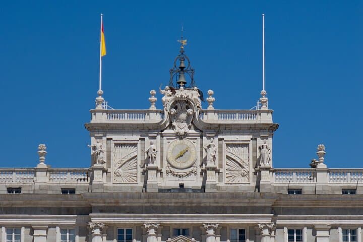 Madrid: Guided Tour of the Royal Palace of Madrid with Ticket