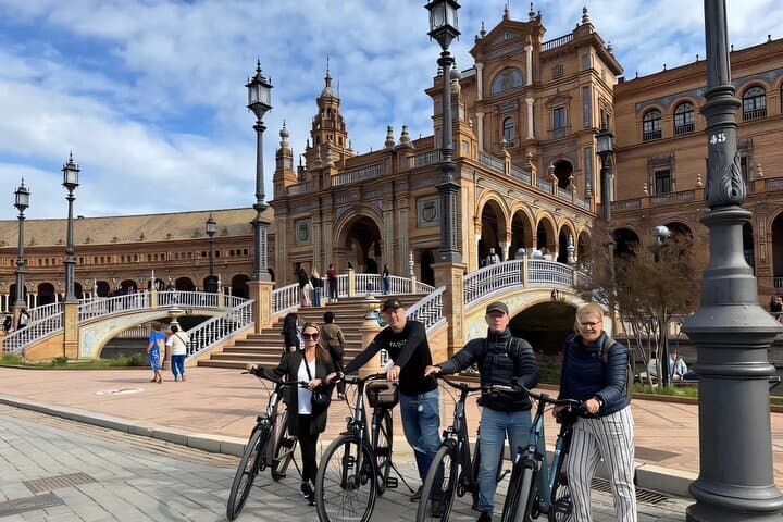 Sevilla Electric Bike Tour: Self-Guided Half-Day Experience