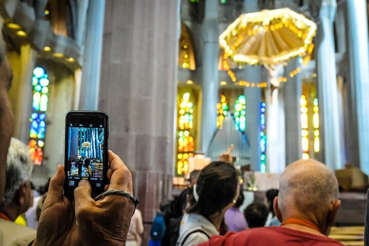 Sagrada Familia Fast Track Guided Tour