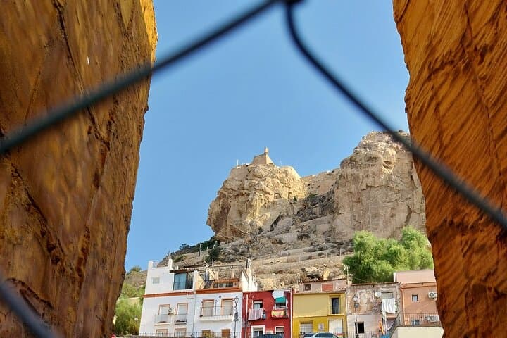 Alicante Highlights Tour for Cruise Passengers with Port Pickup